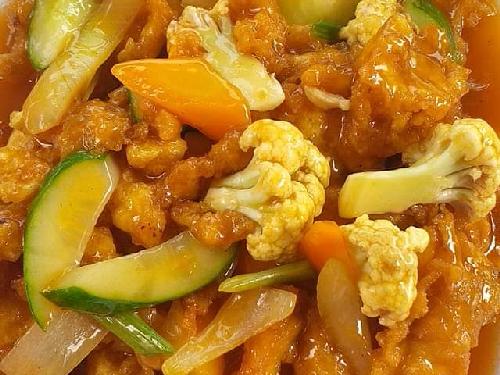 Makan Siang di Cilacap? Kedai Solo Ria Siap Menyapa!
